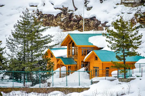 6 Nights / 7 Days Kashmir Honeymoon Package